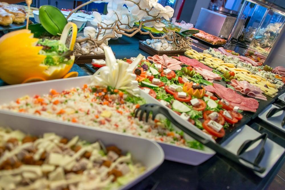 Hotel Rh Royal - Recommend For Adults Benidorm Dış mekan fotoğraf