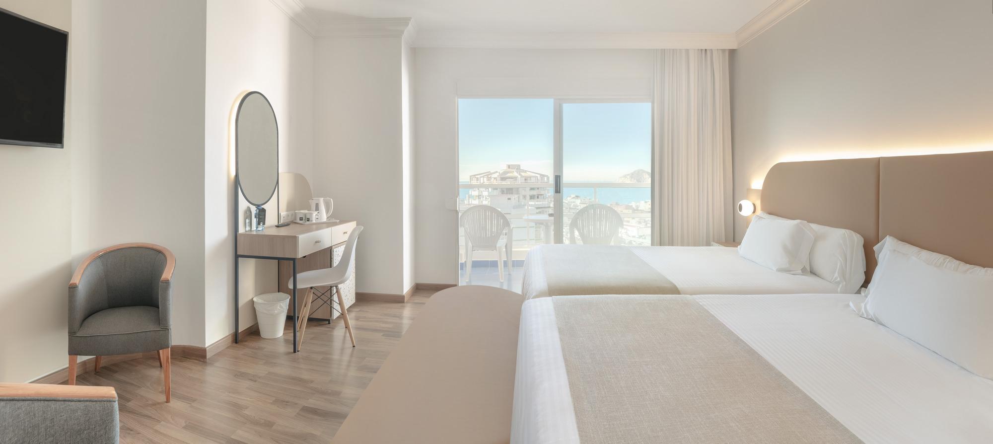 Hotel Rh Royal - Recommend For Adults Benidorm Oda fotoğraf